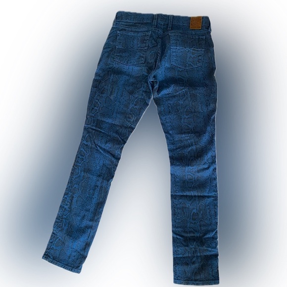 Lucky Brand Deep Blue Faux Snakeskin Print Pant or Capri. - Picture 5 of 5